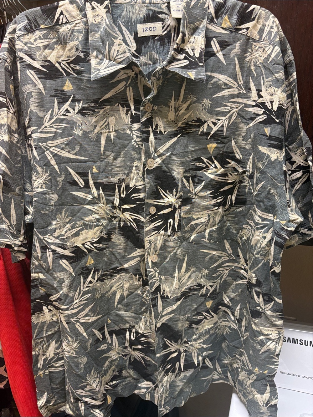 Izod Black and grey Tropical Short-Sleeve Button-Up Shirt